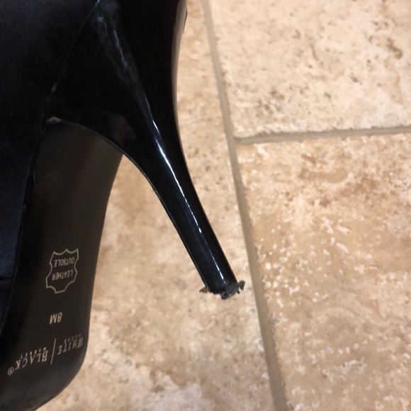 Black high heels shoes - Picture 4 of 6